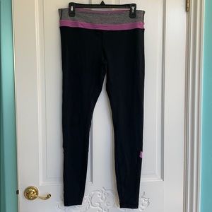 Black lululemon leggings with purple detailing